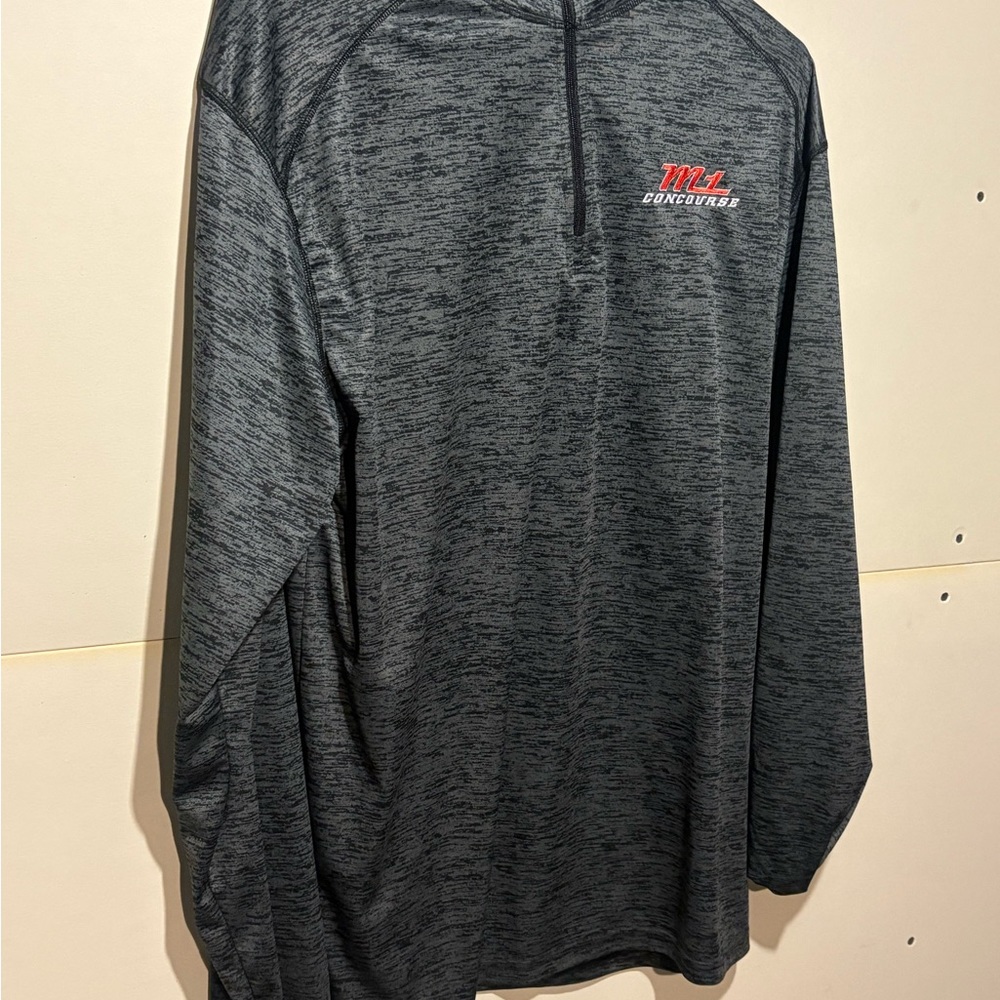 M1 concourse, men’s athletic quarter zip